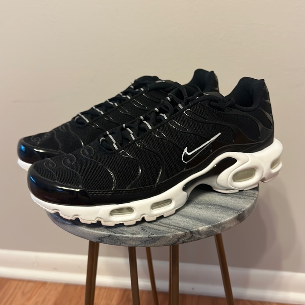 Women’s air max plus